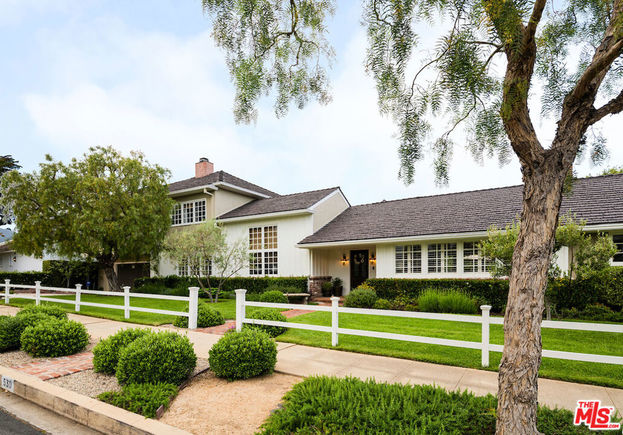 530 Alma Real Drive Pacific Palisades, CA House Sold - Photo 1 of 43. Opens carousel modal