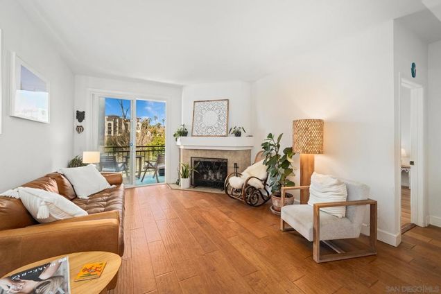 2150 Camino De La Reina Unit 4210