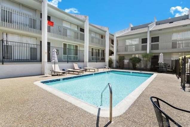 1124 Eureka Unit 40