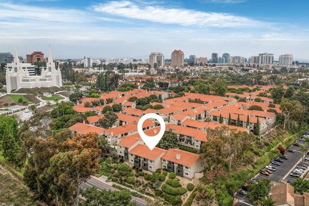 7405 Charmant Dr. 2306 Unit 2306