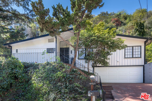 10120 Cielo Drive Beverly Hills, CA House Active - Photo 1 of 30. Opens carousel modal