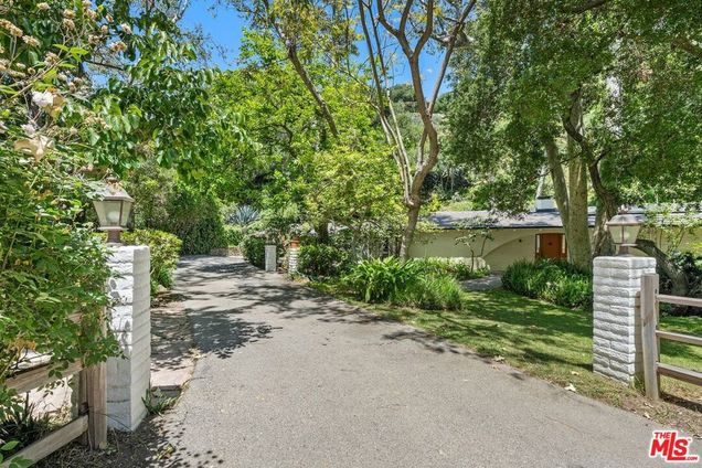 1818 Old Ranch Road