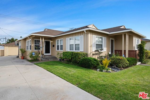 7810 Flight Avenue Los Angeles, CA Multifamily Sold - Photo 1 of 2. Opens carousel modal