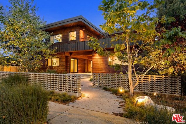 1378 Appleton Way Venice, CA House Sold - Photo 1 of 30. Opens carousel modal