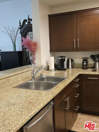 7100 Alvern Street Unit 114