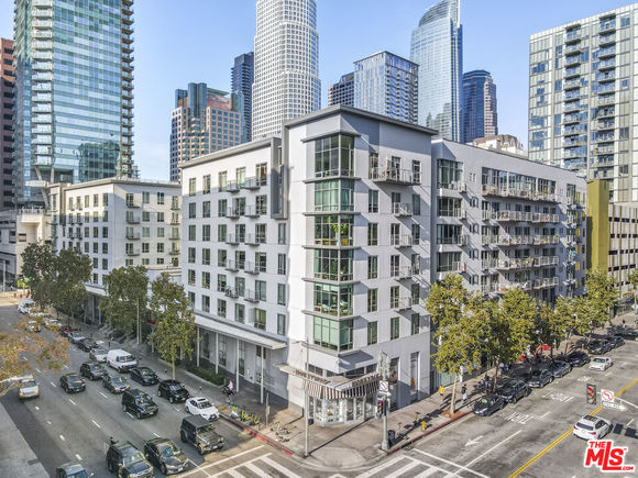 645 W 9th Street Unit 424 Los Angeles, CA Condo Active - Photo 1 of 22. Opens carousel modal