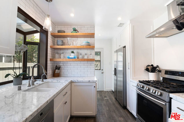 3430 Sherbourne Drive