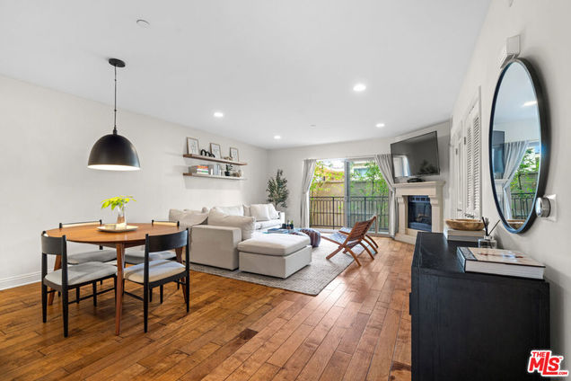 8238 W Manchester Avenue Unit 204
