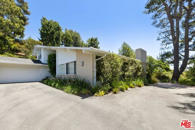 2318 Cheryl Place Los Angeles, CA House Active - Photo 1 of 30. Opens carousel modal
