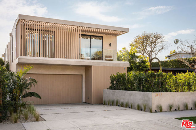 2459 Glyndon Avenue Venice, CA House Active - Photo 1 of 31. Opens carousel modal