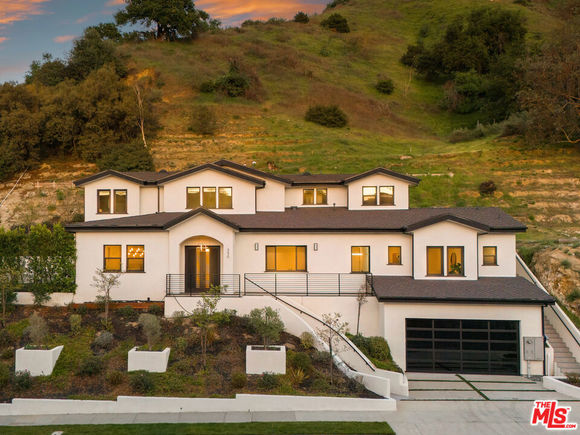 350 Mount Carmel Dr Glendale, CA House Active - Photo 1 of 30. Opens carousel modal