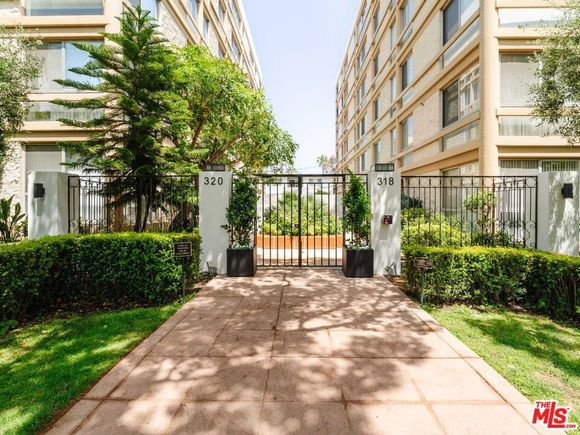 318 N Maple Drive Unit 408 Beverly Hills, CA Condo Active - Photo 1 of 12. Opens carousel modal