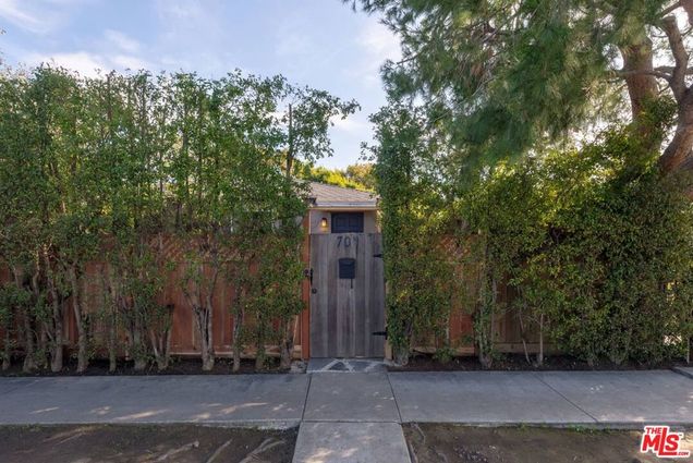 704 Vernon Avenue Venice, CA House Active - Photo 1 of 25. Opens carousel modal
