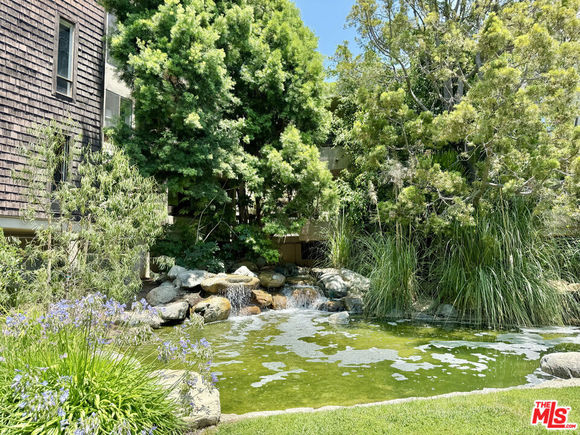 950 N Kings Road Unit 205 West Hollywood, CA Condo Active - Photo 1 of 18. Opens carousel modal