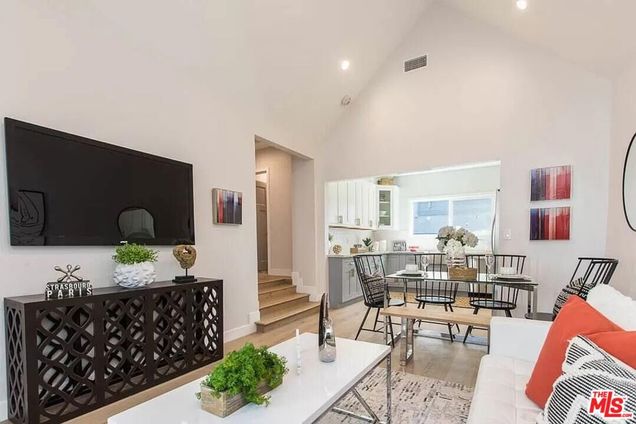 2419 Walnut Avenue Venice, CA House Active - Photo 1 of 16. Opens carousel modal