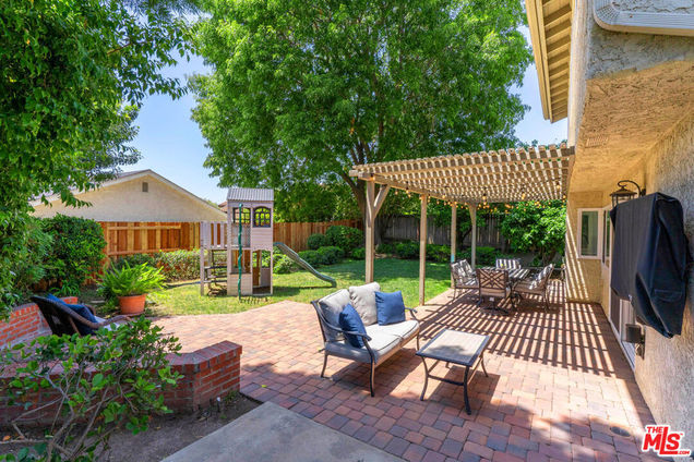 212 Cedar Heights Drive
