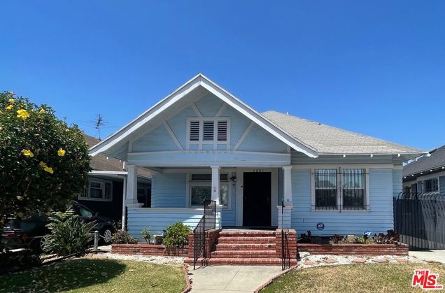 2807 Arlington Avenue Los Angeles, CA House Active - Photo 1 of 14. Opens carousel modal