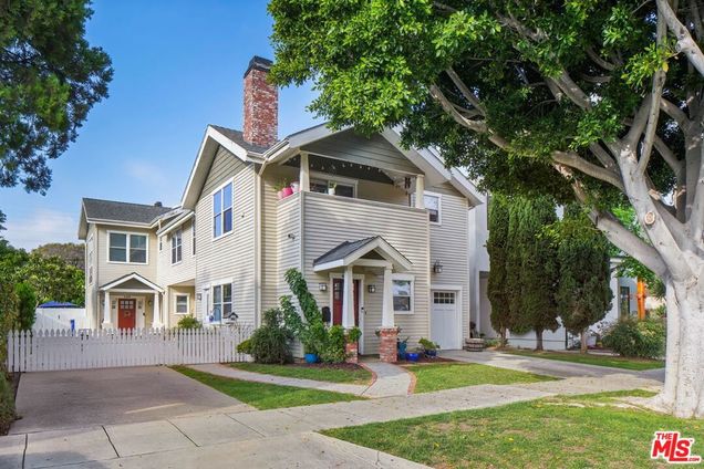 4224 Madison Avenue Culver City, CA House Active - Photo 1 of 39. Opens carousel modal