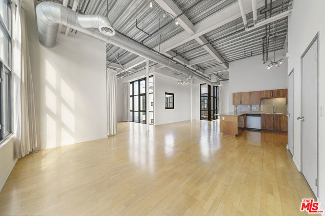 1100 S Grand Avenue Unit A703 Los Angeles, CA Condo Active - Photo 1 of 64. Opens carousel modal