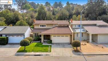 1227 Parkway Dr