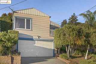 211 Kenyon Ave