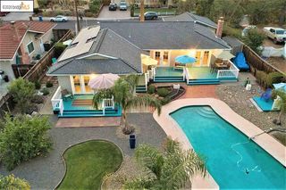 335 Twinview Dr