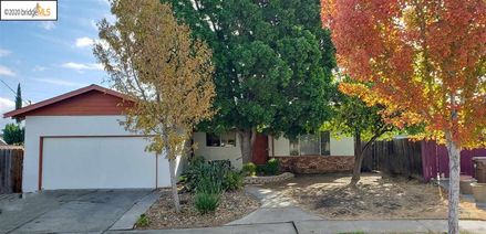 2205 Arata Way