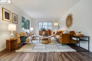 3750 Harrison St Unit 102