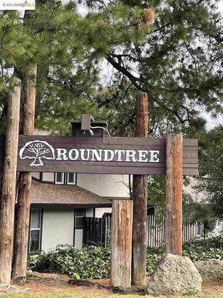 5494 Roundtree Unit B