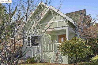 1211 Oregon St