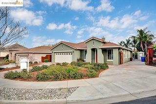 422 Bayonett Ct