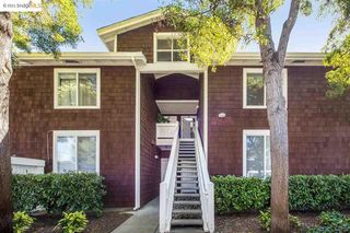 144 Bayside Ct