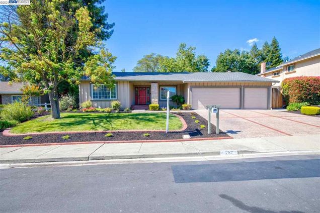252 St. Christopher Dr. Danville, CA House Sold - Photo 1 of 31. Opens carousel modal