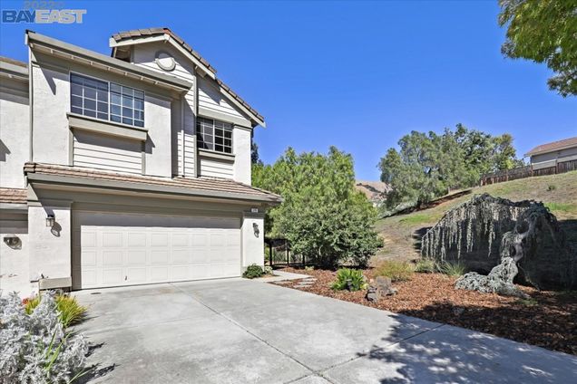 278 Lynx Ct Fremont, CA House Sold - Photo 1 of 44. Opens carousel modal