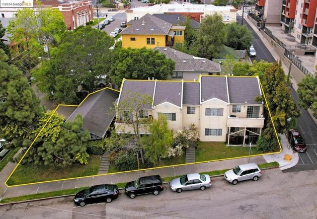 3501 Richmond Blvd Oakland, CA Multifamily Sold - Photo 1 of 25. Opens carousel modal