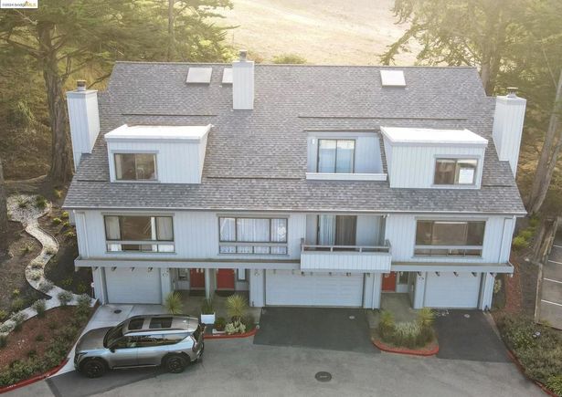 367 Innisfree Dr Daly City, CA Townhouse Sold - Photo 1 of 40. Opens carousel modal