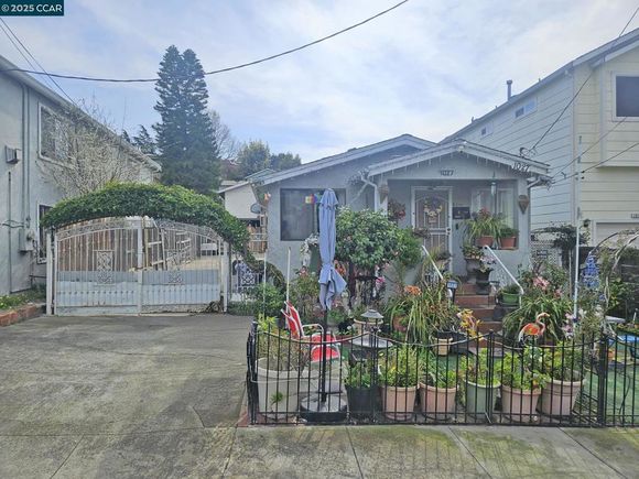 1027 3rd St Rodeo, CA House Active - Photo 1 of 5. Opens carousel modal