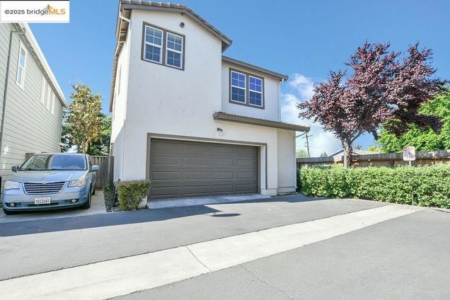 1619 Centennial Dr Fairfield, CA House Sold - Photo 1 of 19. Opens carousel modal