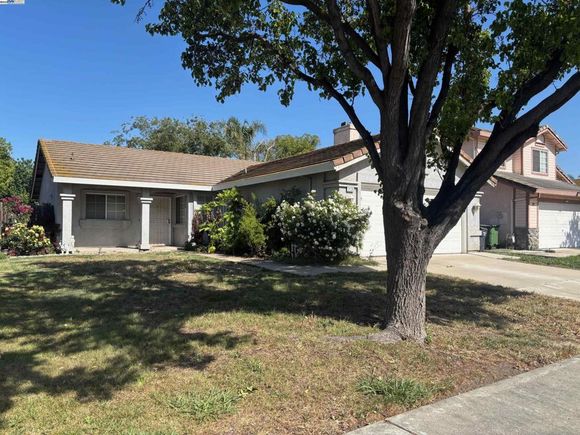 2124 Florentine Wy Tracy, CA House Sold - Photo 1 of 1. Opens carousel modal