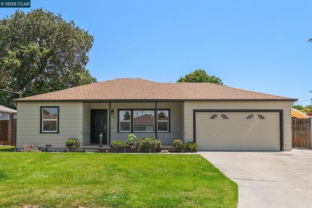 3642 Lolita Dr