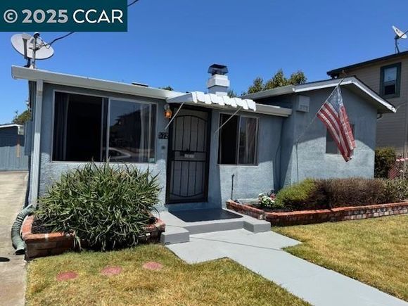 572 Meek Avenue Hayward, CA House Pending - Photo 1 of 25. Opens carousel modal