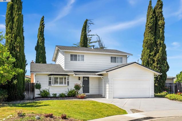 7299 Elba Ct Dublin, CA House Active - Photo 1 of 38. Opens carousel modal
