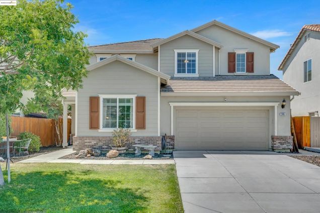 245 Silver Bell Way