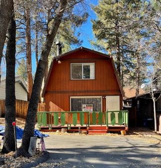 272 Victoria Lane