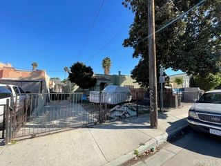 7606 Maie Avenue