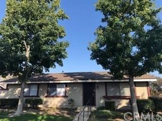 1661 Carmel Circle W
