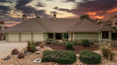 8143 Thoroughbred Street