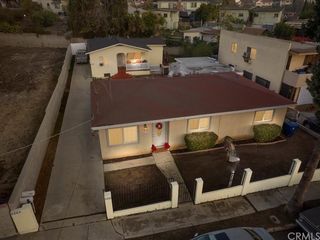 3322 Portola Avenue