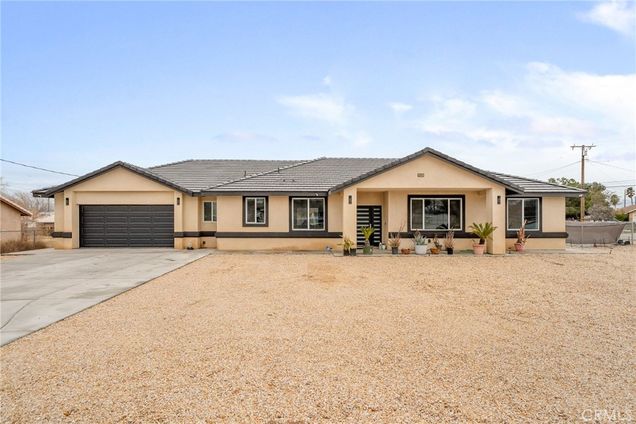 10983 Redwood Avenue Hesperia, CA House Sold - Photo 1 of 35. Opens carousel modal