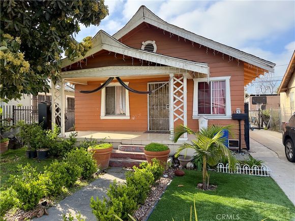1530 W 54th Street Los Angeles, CA Multifamily Sold - Photo 1 of 2. Opens carousel modal